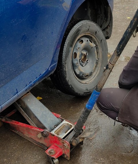 kırıkkale oto kurtarma, kırıkkale oto çekici, kırıkkale yol yardım, 7/24 oto kurtarma kırıkkale, araç çekici, acil oto kurtarma, araç taşıma, binek araç kurtarma, ticari araç kurtarma, traktör çekici, lüks araç taşıma, motosiklet taşıma, bahşılı oto kurtarma, yahşihan oto kurtarma, keskin oto kurtarma, delice oto kurtarma, sulakyurt oto kurtarma, karakeçili oto kurtarma, kaman oto kurtarma, araz oto kurtarma